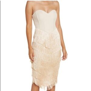 Lavish Alice Cream Sheath Dress Sweetheart Neckline Size 4 Fringe